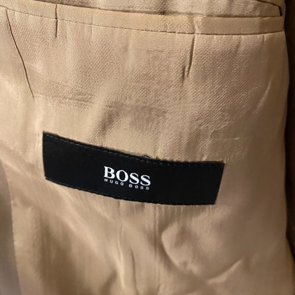 Hugo Boss Suit Jacket/ Blazer - Tan - Excellent Condition - 42S - Picture 3 of 7